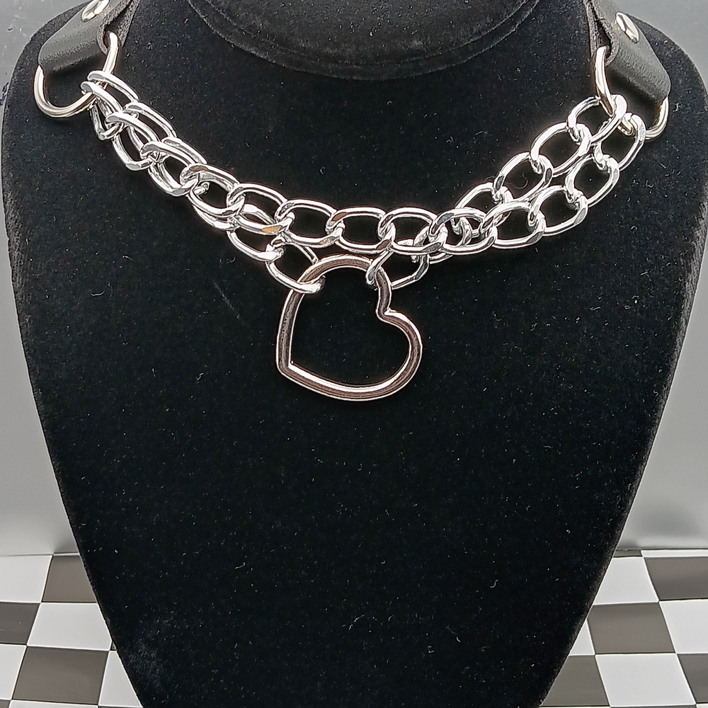 Silver Heart Chain Necklace - Picture 2 of 5